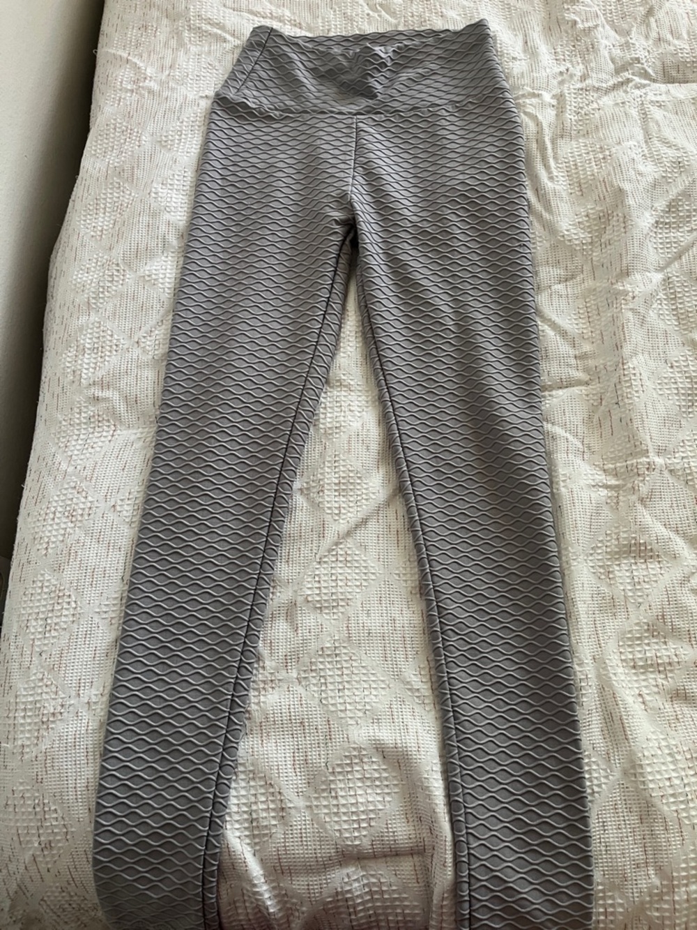 Girls' Textured Gray Leggings - Comfortable Kids Bottoms